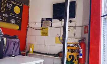 Imagem 6: Loja de salgados de esquina na região da Zona Norte. Ref; 2143