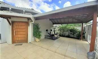 Imagem: Linda casa com vista cinematográfica da