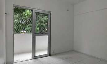 Imagem 5: 2/4 no Aleixo, 2 vagas de garagem, Próximo ao Fórum, Condomínio Jardim imperial