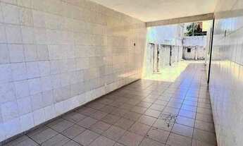 Imagem 6: Heráclito Rollemberg, vizinho a clínica São Lázaro e em frente a Janaína [140