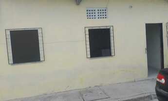 Imagem 2: Alugo uma casa dois quartos 500 ?