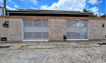 Imagem: Excelente casa reformada em condominio com