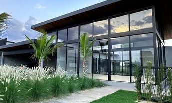 Imagem 2: Casa para aluguel e venda tem 550 metros quadrados com 4 quartos