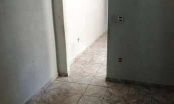 Imagem 7: Edicula no solo sagrado com gar.com propietario