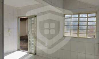 Imagem 6: CASA ISAURA PITTA GARMS 2 QUARTOS 1 SALAS 5 VAGAS