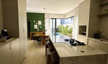 Imagem 3: Casa no condomínio Soleil, 3 dormitórios, piscina e armários planejados