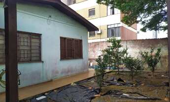 Imagem 2: Casa com 03 quartos Avenida JK