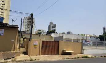 Imagem: Casa de vila para venda tem 350 metros quadrados