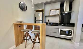 Imagem 7: Apartamento finamente mobiliado e decorado com 02 VAGAS DE GARAGEM!!!