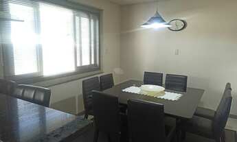 Imagem 2: EXCELENTE CASA COM PISCINA !!!