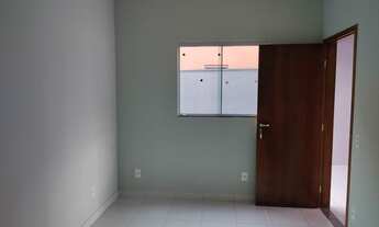 Imagem 3: Casa no Bairro São João com 3 quartos e garagem ampla