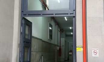 Imagem 3: Sala grande com banheiro