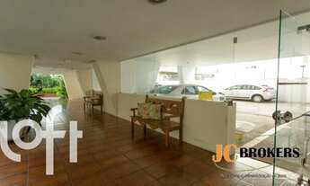 Imagem 4: Apartamento com 60m² de área útil, amplo living, 2 dormitórios, sem vaga