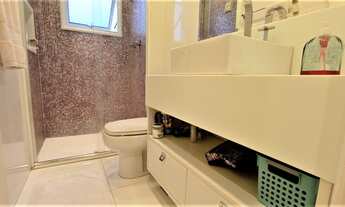 Imagem 6: Apartamento para aluguel possui 204 metros quadrados com 3 quartos em Boqueirão - Santos