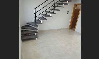 Imagem 5: Sobrado a venda com 2 dormitórios sendo 2 suíte, 1 BWC, sala e cozinha integrada, área de