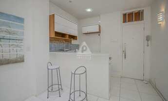 Imagem 3: Conjugado reformado com varandinha interna todo reformado