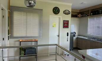 Imagem 2: APARTAMENTO Apartamento com 4 dormitórios