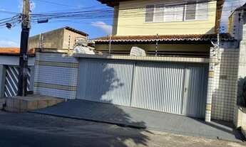 Imagem 2: Casa Duplex no Bequimão com 5 Quartos - Nascente