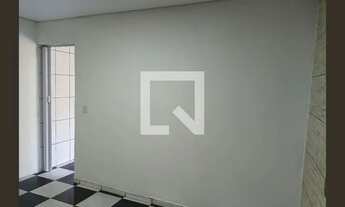 Imagem 2: Casa para Aluguel - Jardim Santa Adelia, 1 Quarto, 35 m2