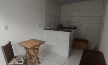 Imagem: Quarto e sala excelente localização! Frente