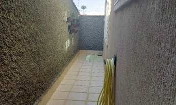 Imagem 2: Casa Maravilhosa local privilegiado 03 quartos, 03 suítes, piscina, etc. Venda em condomín