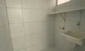 Imagem 3: Apartamento com 2 quartos, varanda, piscina, churrasqueira, salão de festa, por R$ 150.000