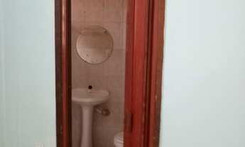 Imagem 3: Aluga-se kitnet Casa com 1 dormitório