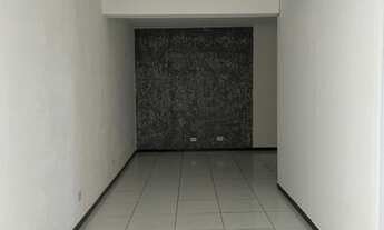 Imagem 5: Cotia - Casa Padrão - <br> Centro