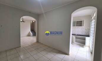 Imagem 2: Casa com 2 dormitórios para alugar, 130 m² por R$ 1.300,00/mês - Centro - São José do Rio