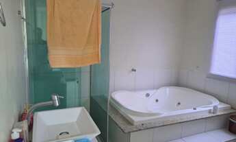 Imagem 7: Parque 10 Rua Dalas ao lado do Veneza