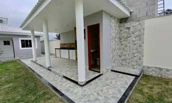 Imagem 4: Casa para venda possui 102 metros quadrados com 3 quartos em Meia Praia - Itapema - SC