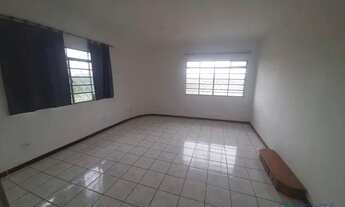 Imagem 3: Apartamento com 1 dormitório para alugar, 35 m² por R$ 650,00/mês - Industrial - Londrina