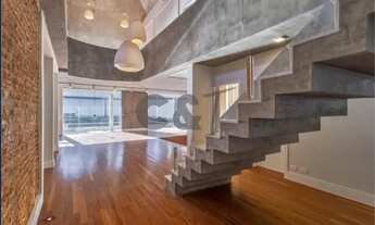 Imagem 2: Sobrado Residencial com 4 Dormitórios (Suítes) à Venda no Jardim Cordeiro, São Paulo/SP