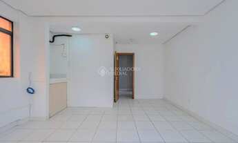 Imagem 6: Sala comercial em cobertura na Av. Getulio Vargas com vaga escriturada e portaria