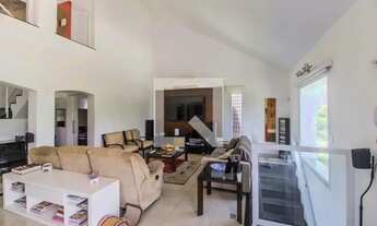 Imagem 4: Casa à Venda - Alphaville, 3 Quartos, 350 m2