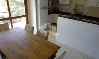 Imagem 5: Caso tipo sobrado no Jd Parque Ipanema, 2 suítes, sótão com banheiro, lareira, churrasquei