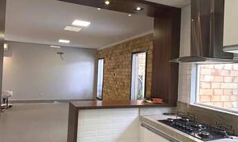 Imagem 4: Casa de condomínio para aluguel possui 183 metros quadrados com 3 quartos