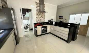 Imagem 6: Casa de condomínio em Avenida Sylvinha Telles - Condomínio Quinta das Tipuanas - Araraquar