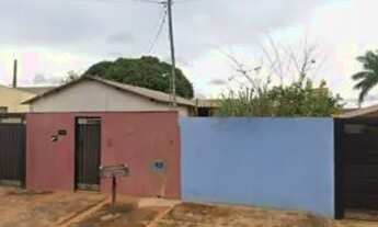 Imagem 2: Casa bem localizada