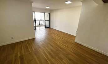 Imagem 3: Apartamento Reformado com Vista Mar Andar Alto