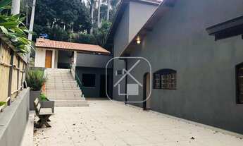 Imagem 4: Casa alto padrão para venda dentro condomínio Alpes em Guararema - SP