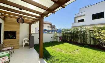 Imagem: Casa com 3 Dormitórios 1 Suíte à Venda