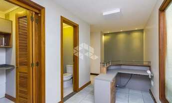 Imagem 2: Excelente sala comercial com 67m2 com vaga de garagem escriturada próxima a Av. Érico Verí