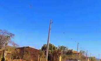 Imagem 2: Lote na Cidade de Glaucilândia perto da prefeitura