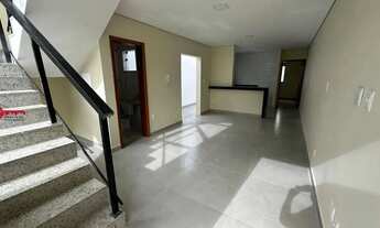 Imagem 4: Casa Duplex com 03 Quartos sendo 01 Suíte à Venda no bairro Tiradentes em Betim