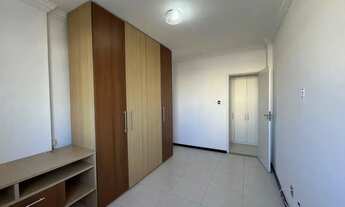 Imagem 7: Apartamento no Bairro São José - Edf. Veleiro - 5º andar - sombra, 3/4 com suíte