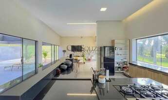 Imagem 2: Casa à venda em Londrina, Jardim Nova Esperança, com 4 suítes, com 100 m²