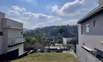 Imagem 2: Terreno à venda por R$ 600.000,00 no Suru, Santana de Parnaíba, SP