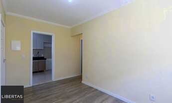 Imagem 3: APARTAMENTO REFORMADO, 3 QUARTOS, 1 VAGA ROTATIVA - BAIRRO CAMAQUÃ