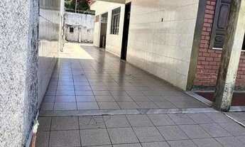 Imagem 2: Heráclito Rollemberg, vizinho a clínica São Lázaro e em frente a Janaína [140